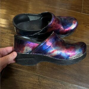 Women’s Dansko Clogs Size 36 (5 1/2 - 6)